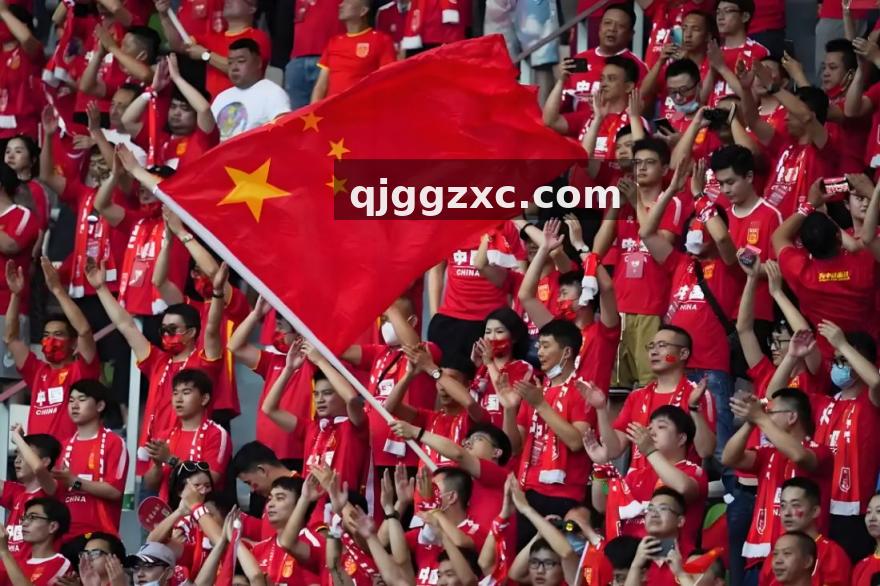 比分大师 NBA球探的跨洋笔记:一名年轻中锋如何被看见
